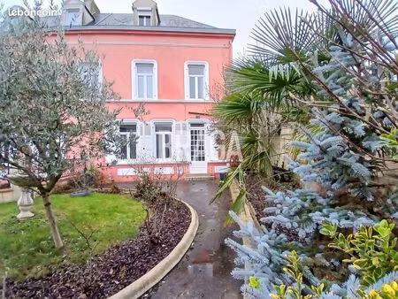 villa 7 pièces 116 m²