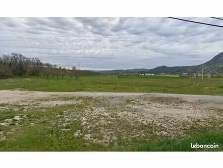 terrain 400 m² sainte-eulalie-en-royans