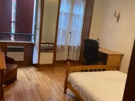 t1 bis semi meublé petit bayonne