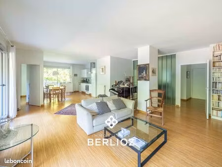 appartement 4 pièces 113 m²