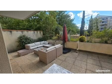 appartement t5 métro canal du midi (96m²  2 places de parking  terrasse  balcon)