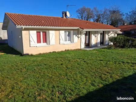 vend maison traditionnelle de plain-pied