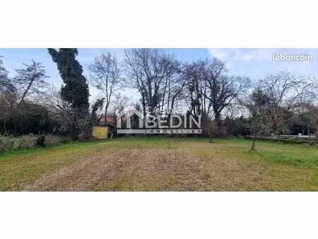 terrain 1 135 m² martillac