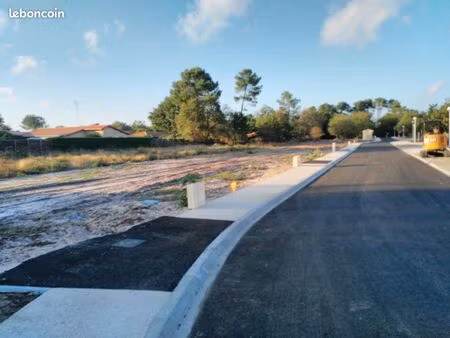 terrain 565 m² saint perdon