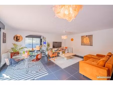 appartement 4 pièces 87 m²