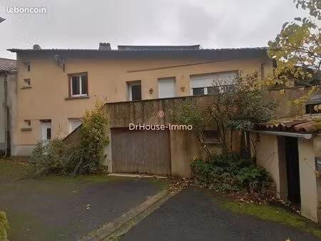 immeuble 11 pièces 400 m²