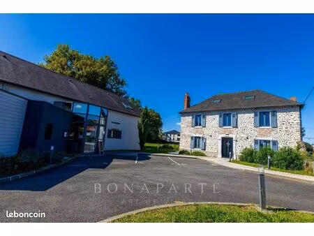 local commercial 493 m² idron