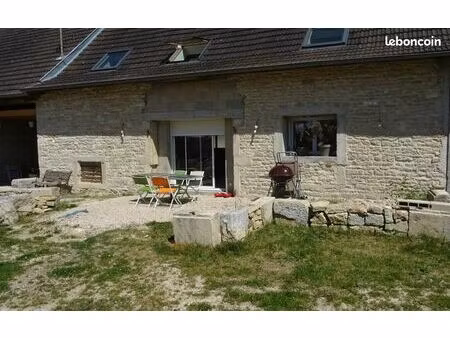 chevigny saint sauveur - propriete composee de 3 maisons