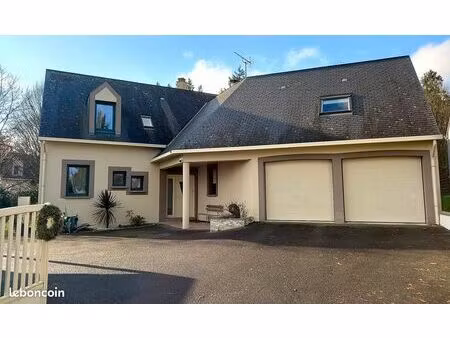 maison 10 pièces 250 m²