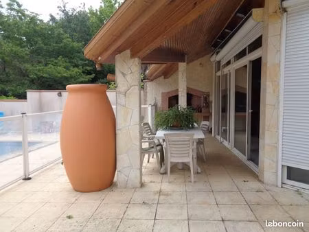 villa 6 pièces 183 m²