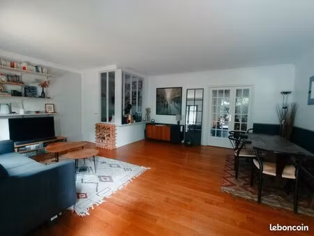 appartement 3 pièces (avec jardins privatifs clos et terrasse)