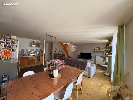 duplex 2ème étage plein sud