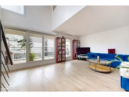 duplex 4 pièces avec ses 3 terrasses