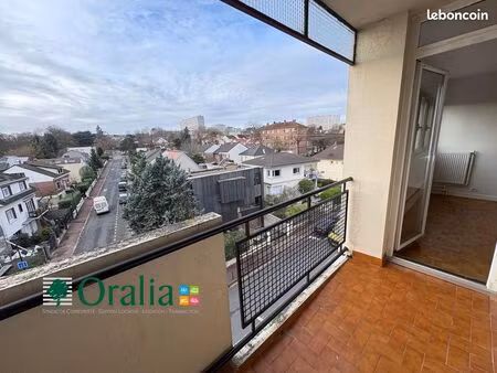 appartement 3 pièces 67 m²