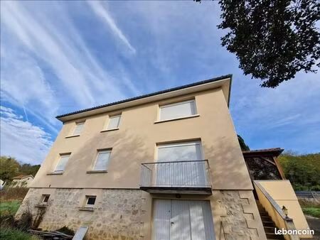 immeuble 266 m² figeac