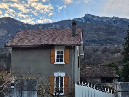 maison ancienne avec cachet