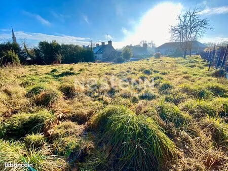terrain 530 m² epiniac