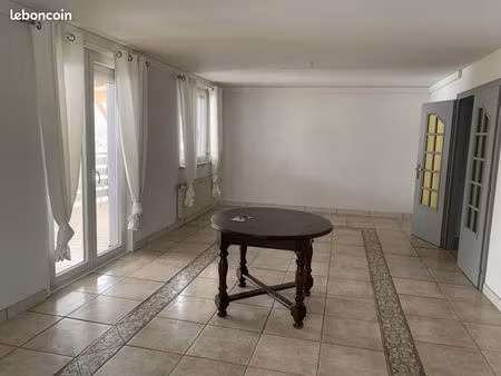 appartement 4 pièces 80 m²