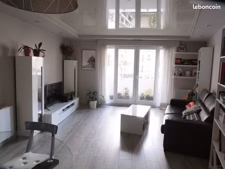 beau t3 avec parking et cave