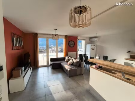 appartement 4 pièces dernier étage sans vis à vis