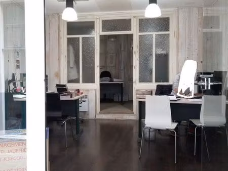 local commercial-hyper centre ville