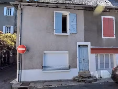 maison de centre ville argentat