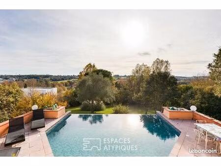 propriété 8 pièces 209 m²