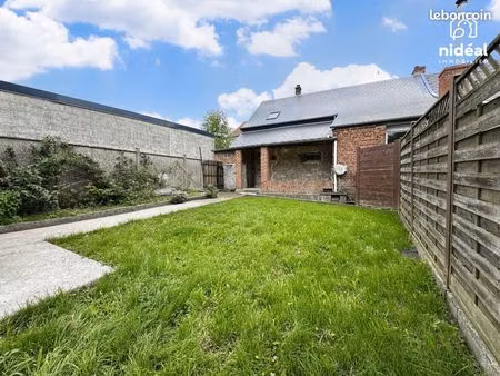 maison/ fermette à louer à cerfontaine