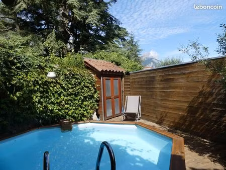 maison de ville avec piscine