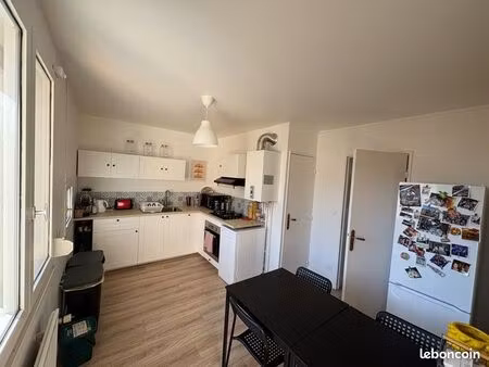 appartement meublé 3 chambres - 85m2