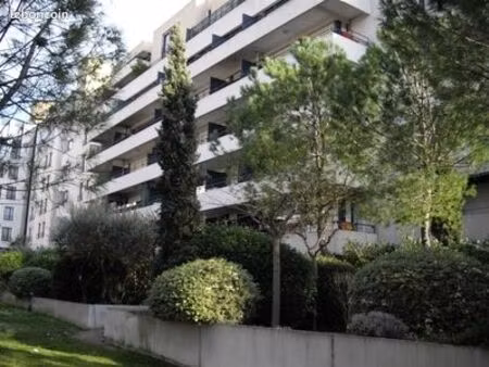 parking 7 m² montpellier