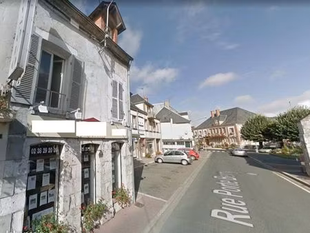 local commercial et appartement