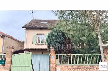 maison 7 pièces 130 m²