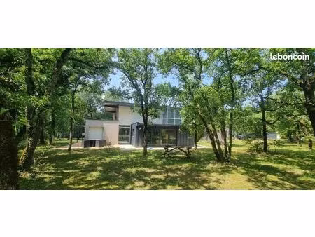 maison 7 pièces 160 m²