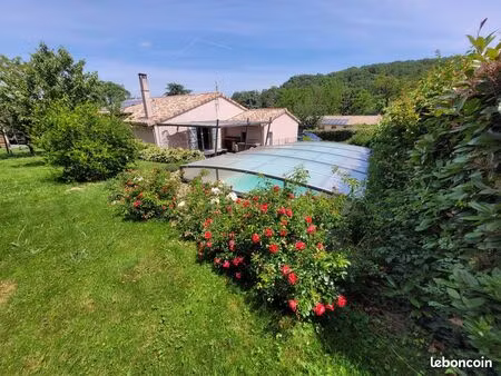 villa 6 pièces 134m²