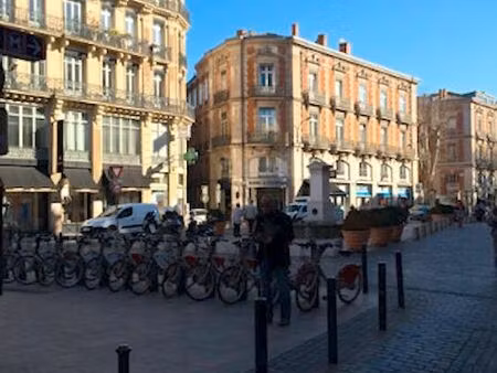 à céder – droit au bail / fonds de commerce esquirol