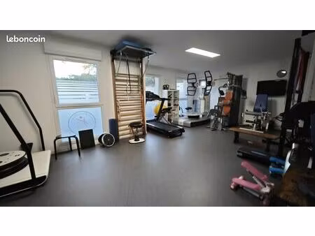 local 100 m² monistrol-sur-loire