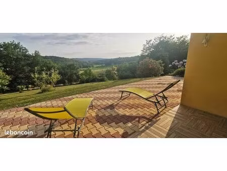 maison calme avec vue