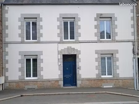 très belle maison de caractère sur un très bel emplacement