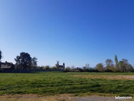 ibos village terrain 806m²