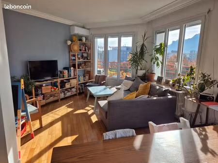 appartement t3 foch férié