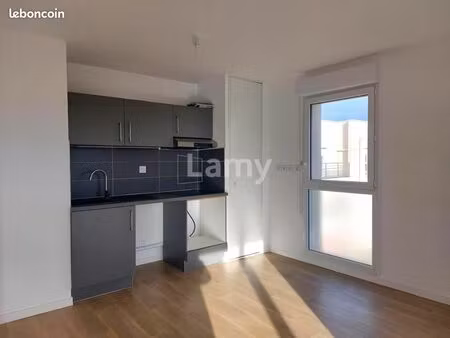 appartement 3 pièces 64 m²