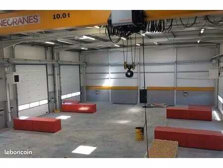 local d'activité 350 m²