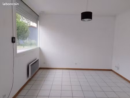 location local 19m²