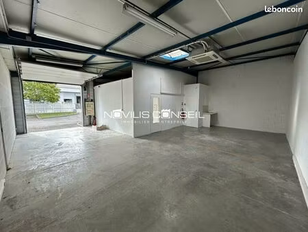 local d'activité 100 m²