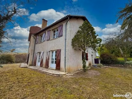 maison 6 pièces 147 m²