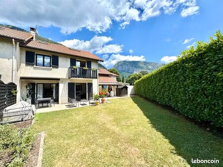 maison 5 pièces 161 m²