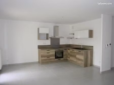 appartement 3 pièces 65 m²