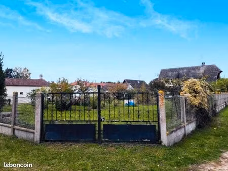 terrain 800 m² louviers