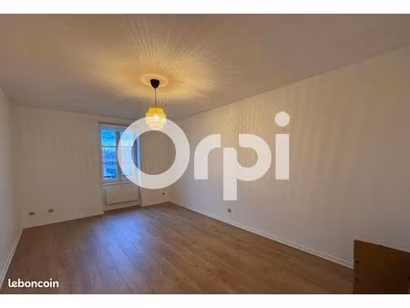 appartement 3 pièces 69 m²